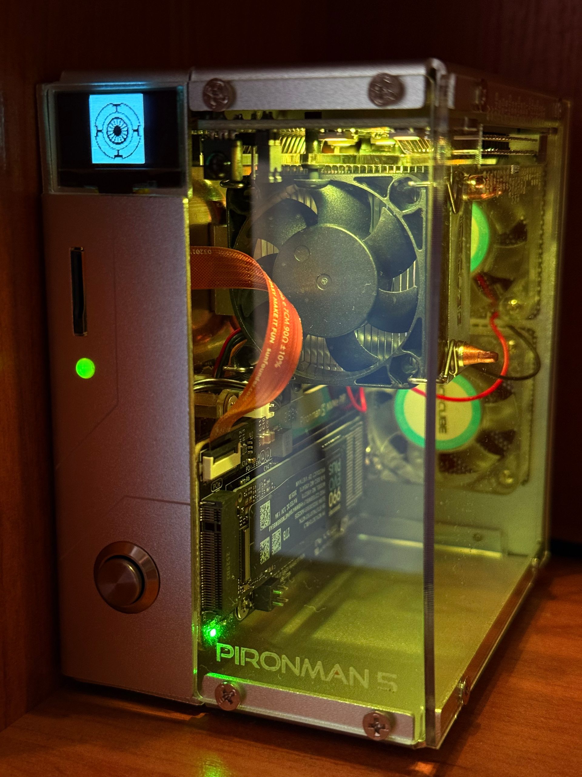 My personal Rapsberry PI 5 + Pironman Setup